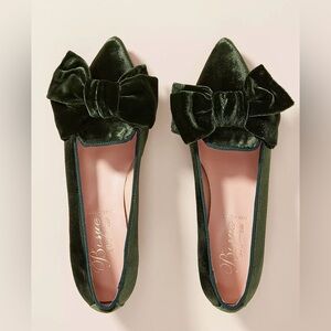 Anthropologie Bisue Ballerina Green Velvet Bow Flats - Size: 38 - NWOB!